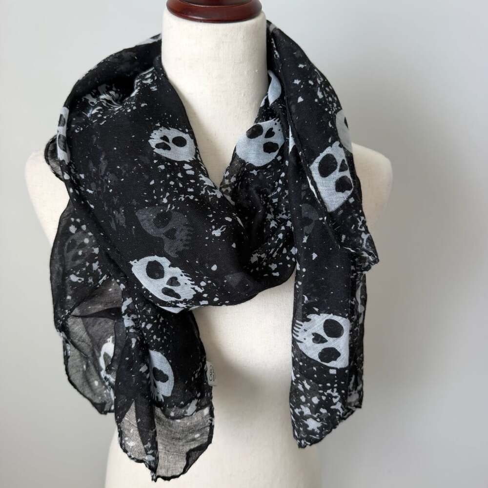 Cato Black and White Skull Print Lightweight Scarf One Size
